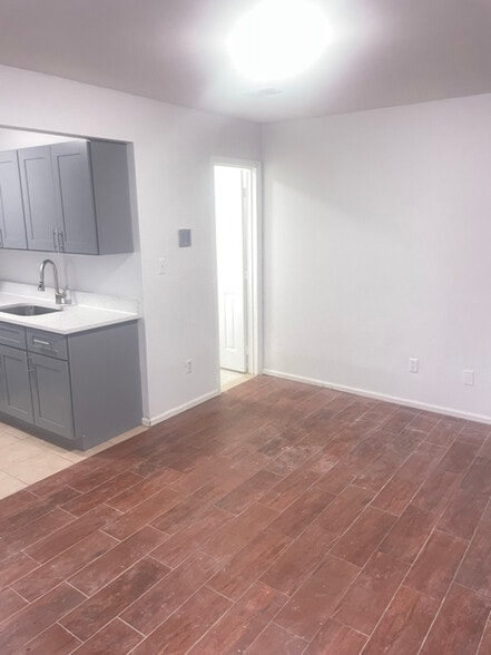 Building Photo - 0 Station Ave