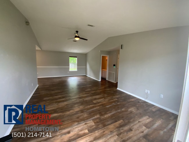 Building Photo - 14123 Ridgecrest Dr