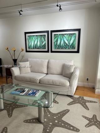 Building Photo - 5005 Collins Ave