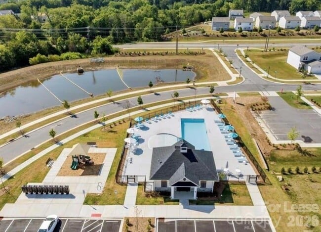 Building Photo - 1266 Nesters Store Pl SW