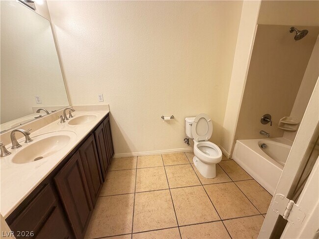 Building Photo - 38 E Serene Ave