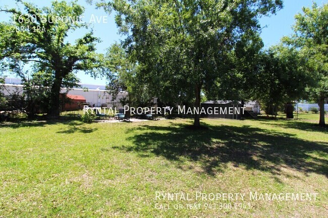 Building Photo - 1630 Suponic Ave