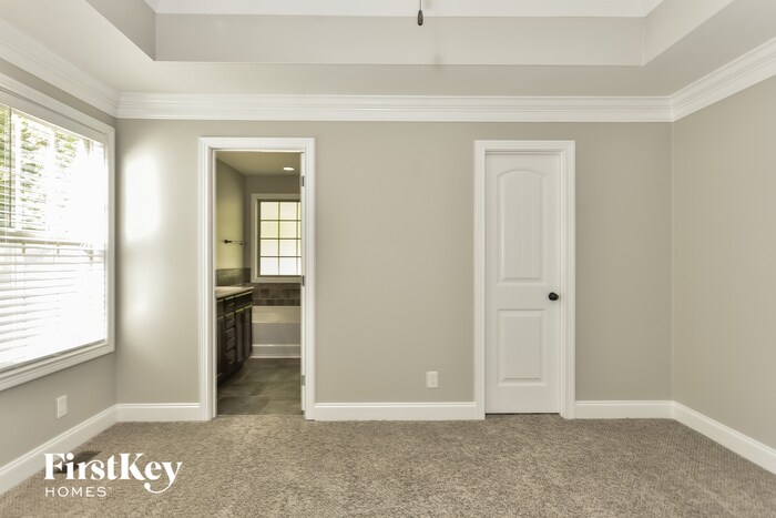 Building Photo - 3682 Fox Tail Dr