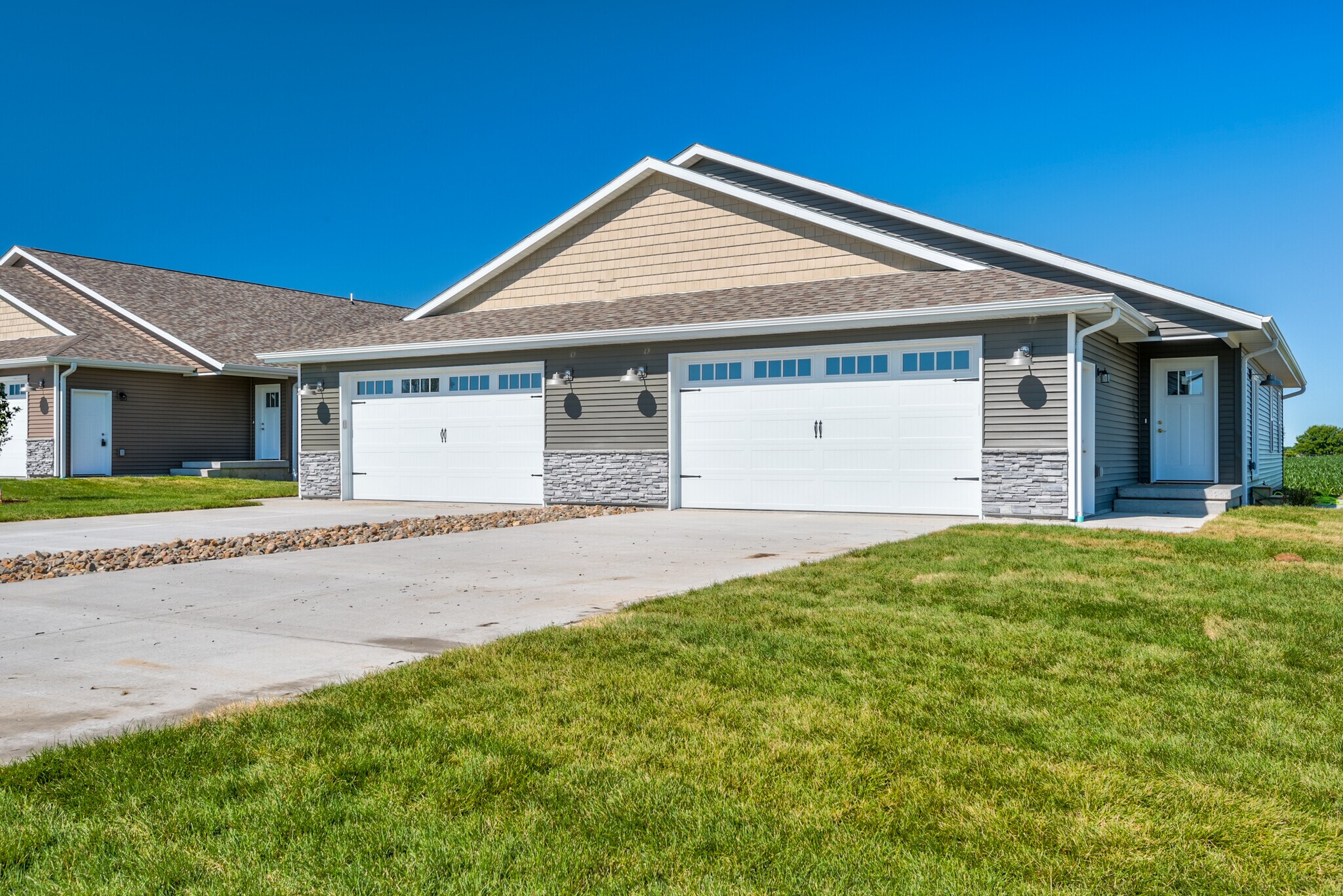 Building Photo - 701 Layne Dr