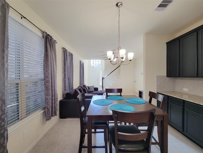 Building Photo - 17018 Taffaine Dr