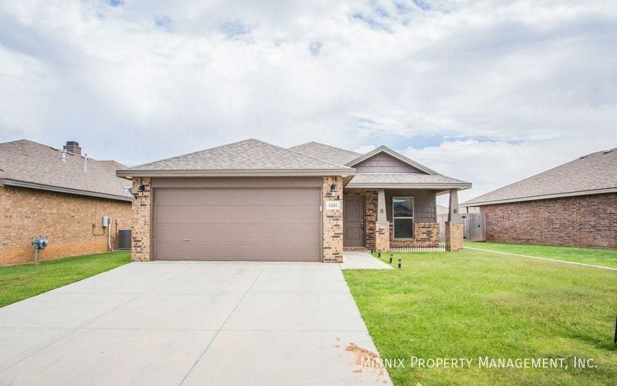 Building Photo - 14211 Vernon Ave