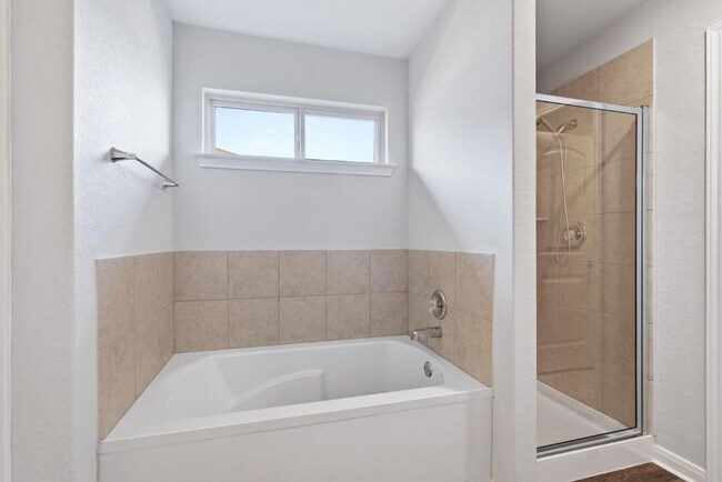 Building Photo - 2521 McCrae