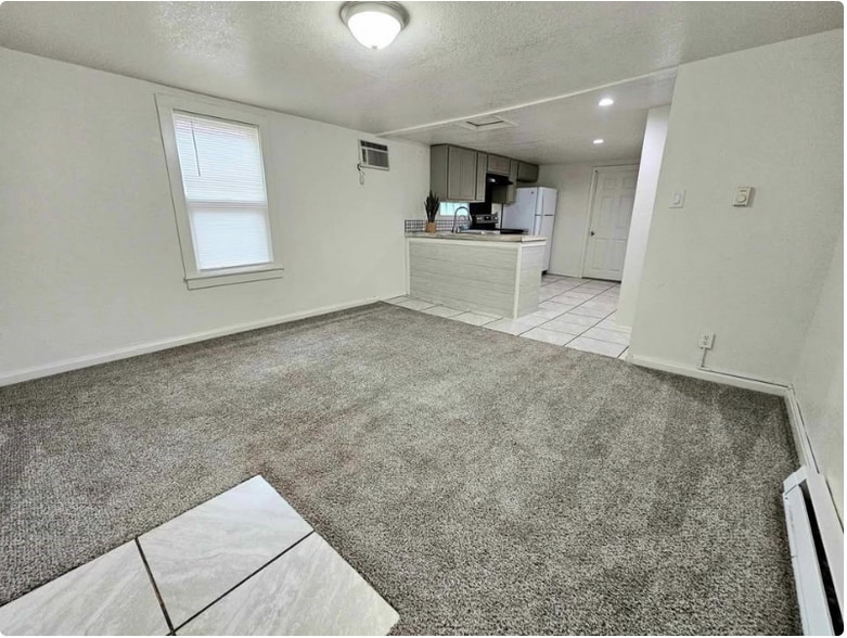 Living room - Carpet Removed - 424 E Velma Ave