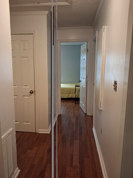 Hallway - 2557 Delano Dr