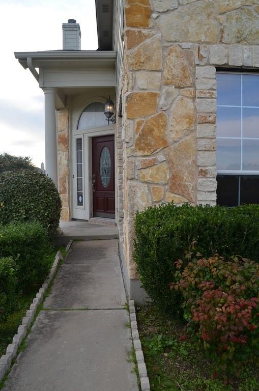 Building Photo - 11201 Dodge Cattle Dr