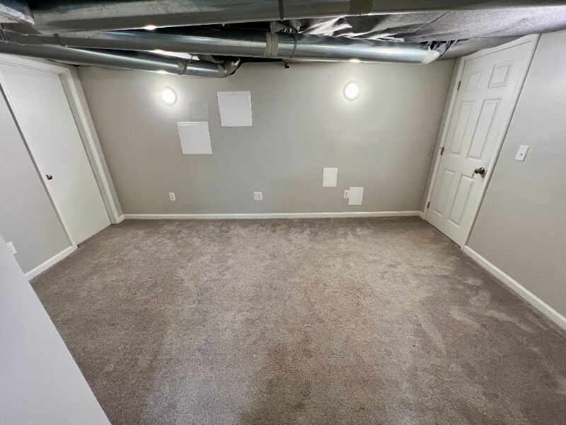 Building Photo - 4256 Fehr Rd