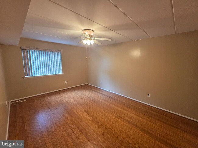 Building Photo - 9906 Bustleton Ave