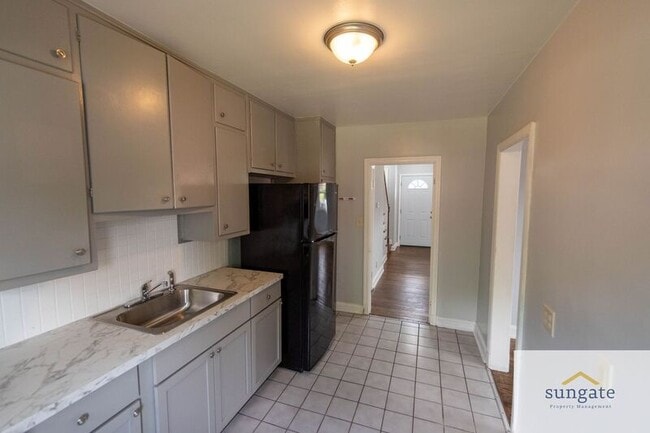 Building Photo - 831 N Chapel Gate Ln