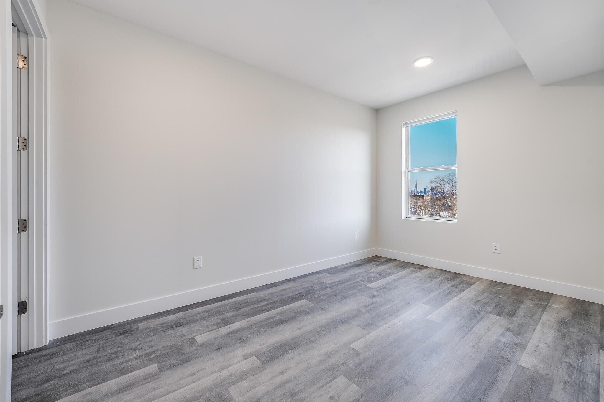 Building Photo - 3443 John F. Kennedy Blvd