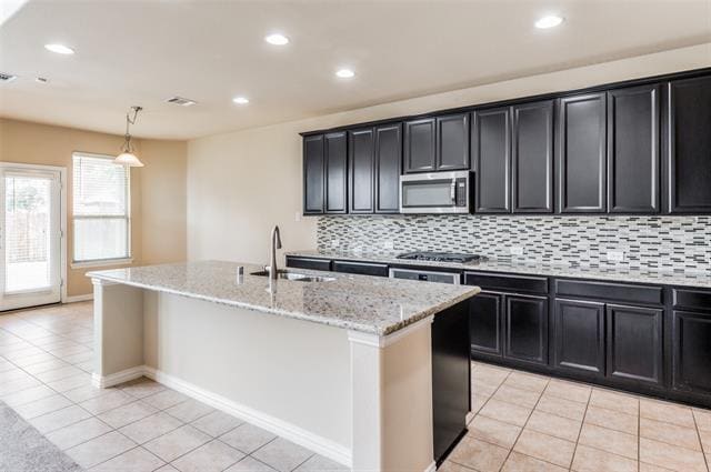 Building Photo - 2409 Shenfield Dr