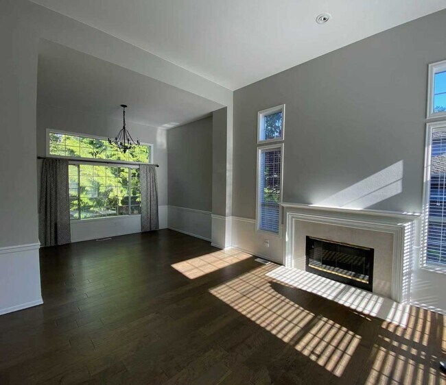 Building Photo - Beautiful 4-Bedroom Home with Expansive Deck & 3-Car Garage – Minutes to Mill Creek Town Center