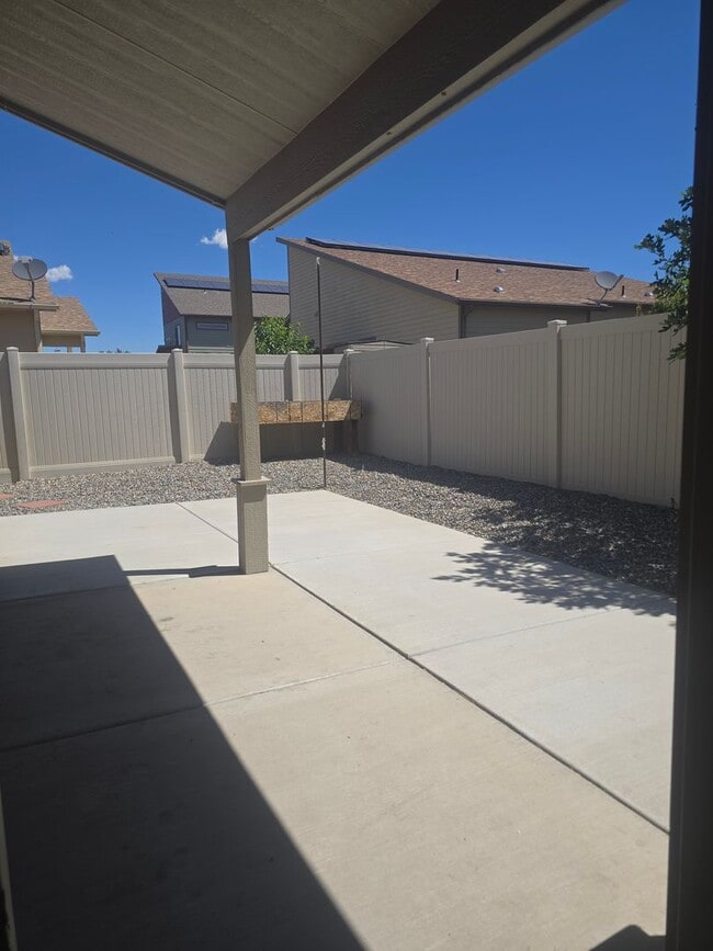 Building Photo - MOVE IN SPECIAL: $300 off the first full month of rent!