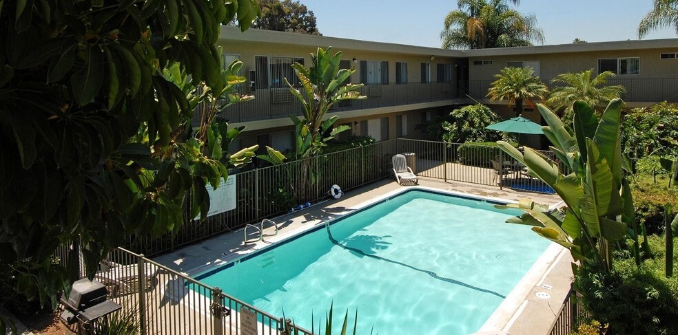 Building Photo - Palm Estates Apartments