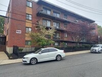 Building Photo - 400 Savin Hill Ave