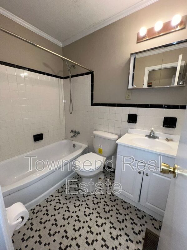 Building Photo - 3111 Morganton Rd