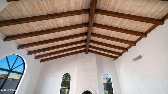 Building Photo - 6833 N 18th St