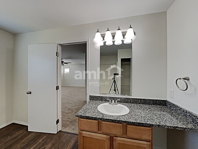 Building Photo - 18704 94th Ave Ct E
