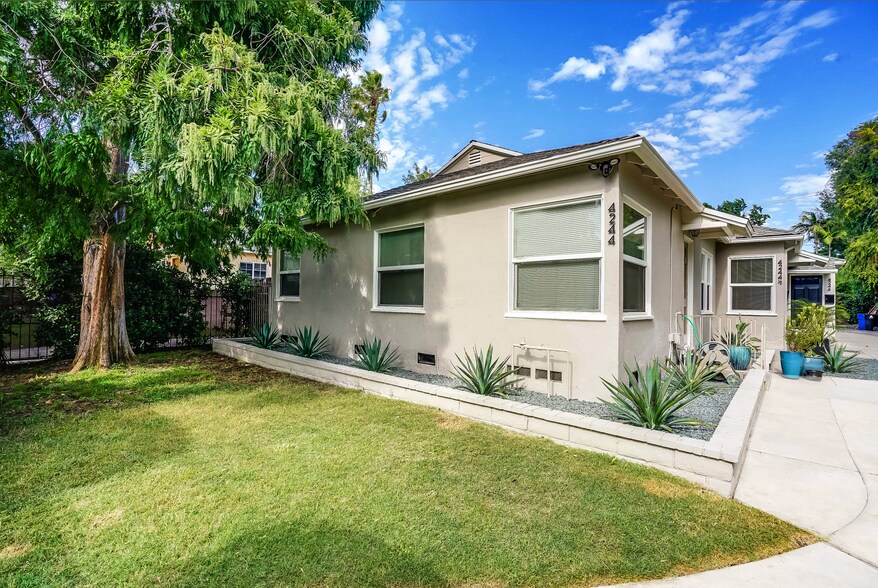 Yard - 4244 Tujunga Ave