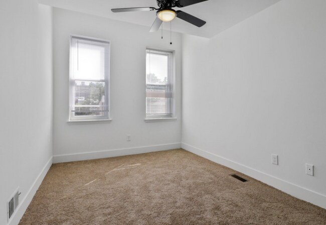 Building Photo - 1706 McCulloh St