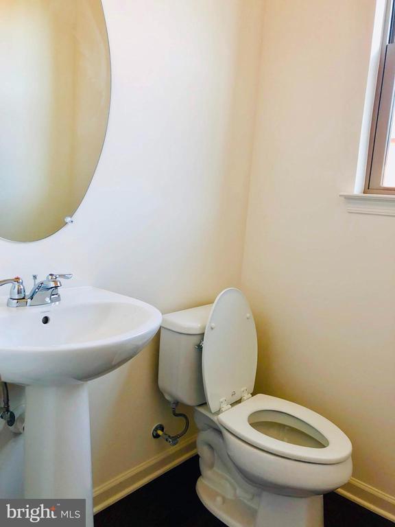 Building Photo - 124 Tolocka Terrace NE