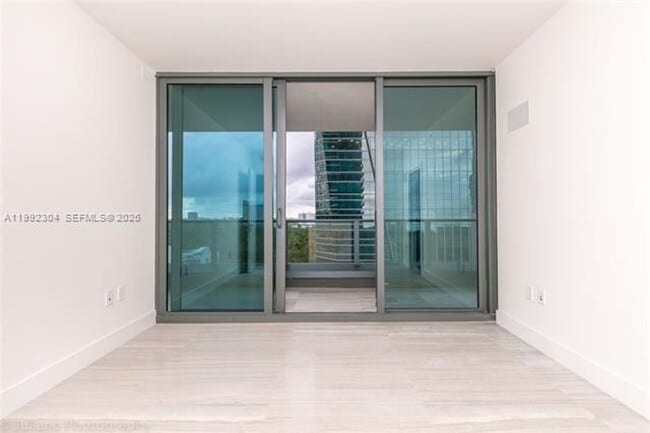 Building Photo - 1451 Brickell Ave