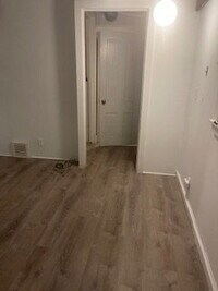 Building Photo - 297 US-10