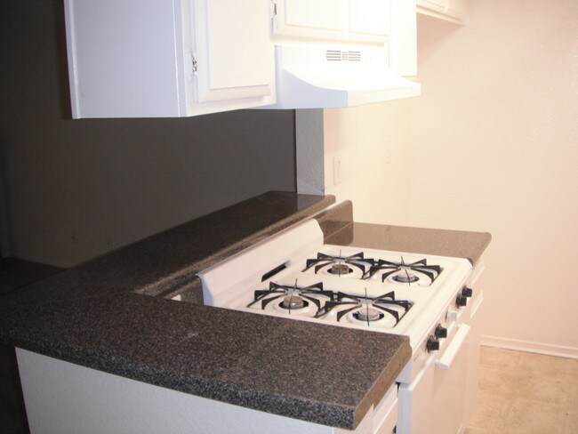 Building Photo - Independence Court