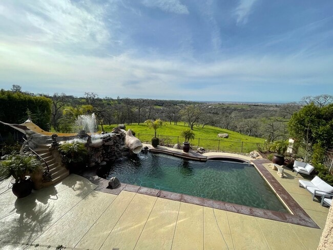 Building Photo - Where Luxury Meets the Skyline – Now Available