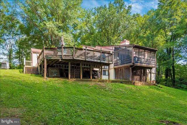 Back of house - 2903 Loch Haven Ct