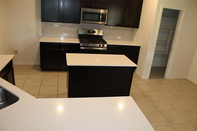 Building Photo - 1321 Rembrandt Dr