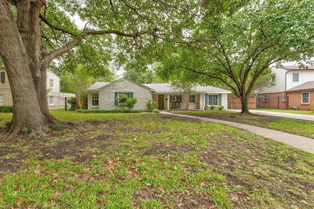 Building Photo - 3727 W Biddison St