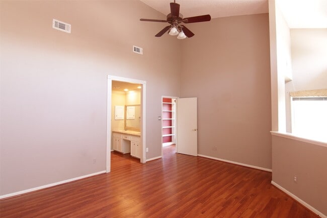 Building Photo - 2602 Rice Boulevard