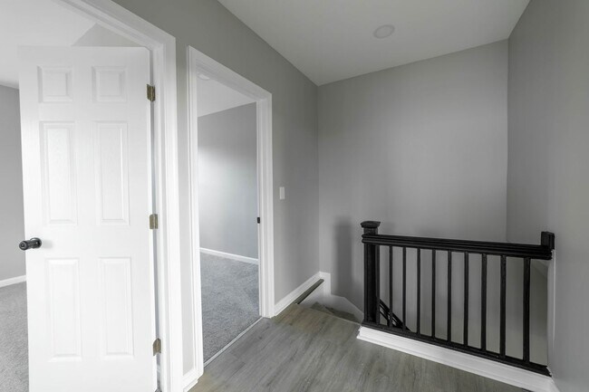 Building Photo - 2600 Garrett Ave