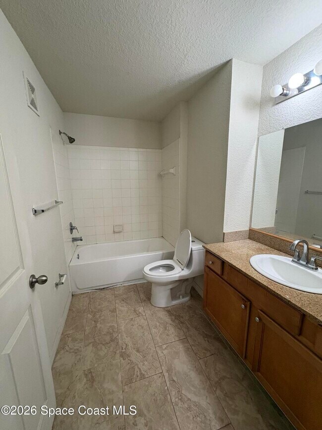 Building Photo - 3511 D'Avinci Way