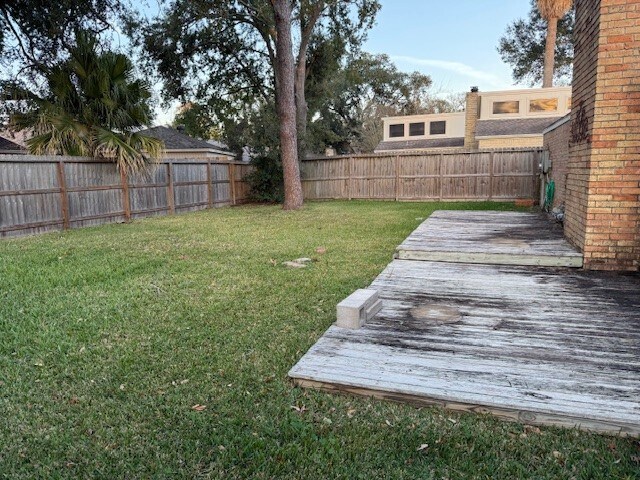 Building Photo - 15711 Stonehaven Dr