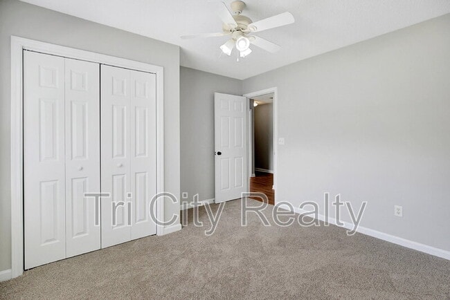 Building Photo - 75 Rock Mill Ct