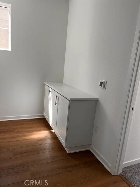 Building Photo - 2557 E Lincoln Paseo