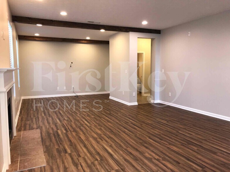 Building Photo - 3350 Firethorn Drive