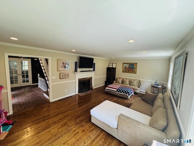 Building Photo - 7 Joanne Ln