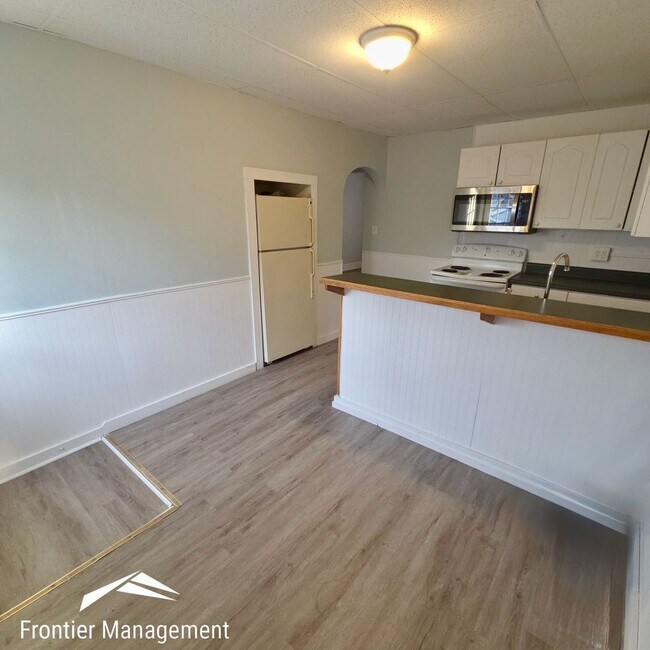 Building Photo - 720-726 Crawford