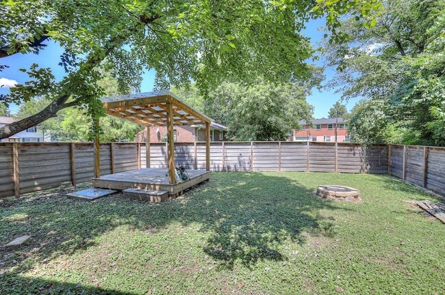 Building Photo - 3104 Greggwood Dr