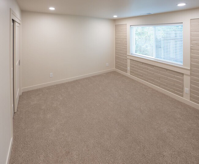 Building Photo - Beautiful Cameron Park New Build!