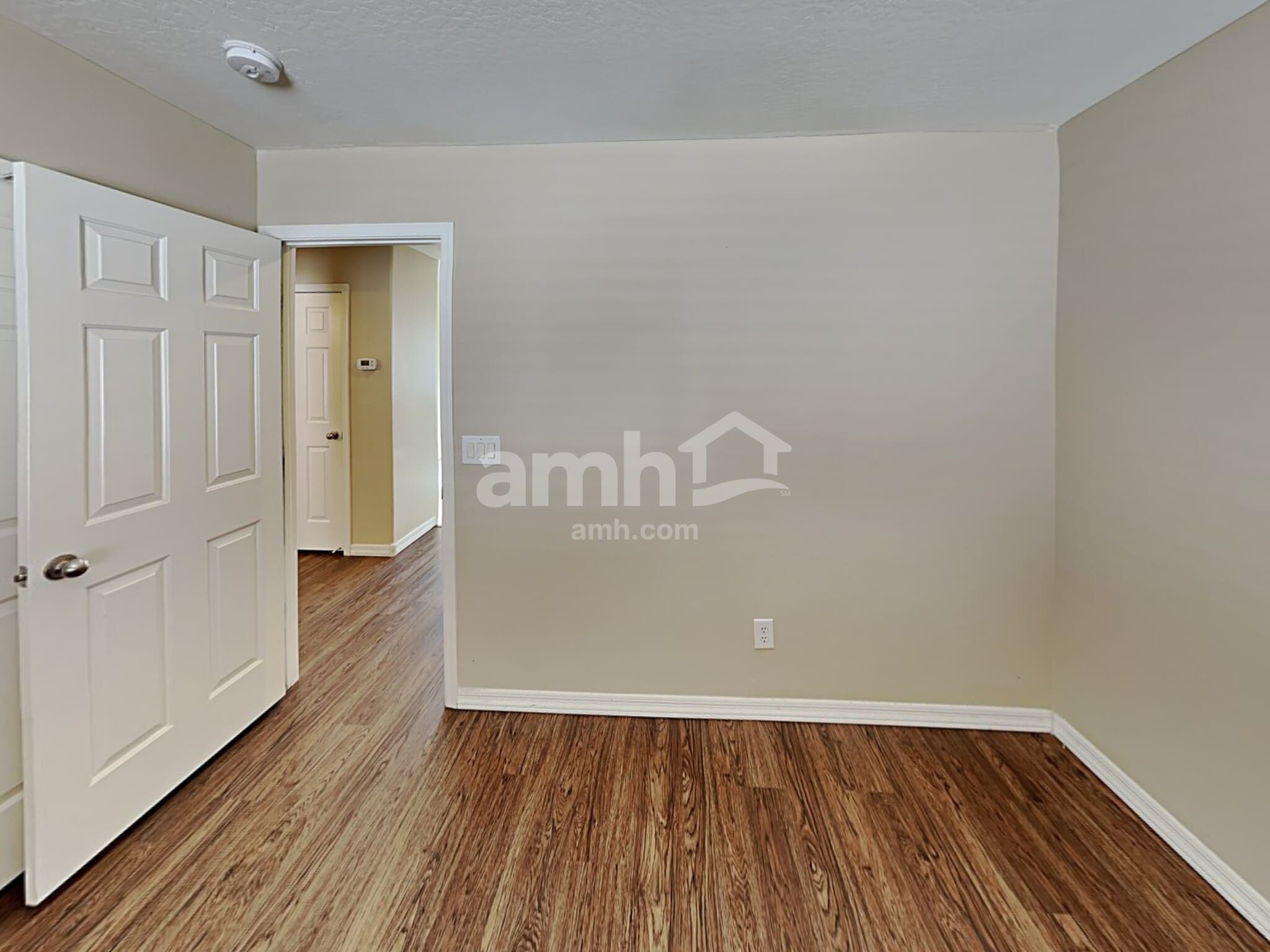 Building Photo - 1760 E Joseph Way