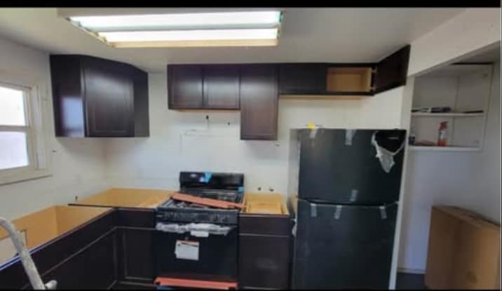 Building Photo - 751 Yosemite Pky