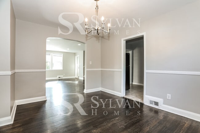 Building Photo - The Lifestyle You Deserve.